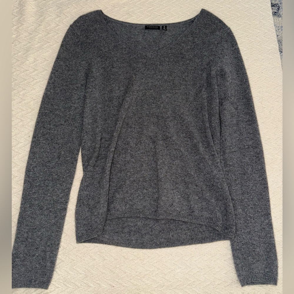 Madison Cashmere sweater size small